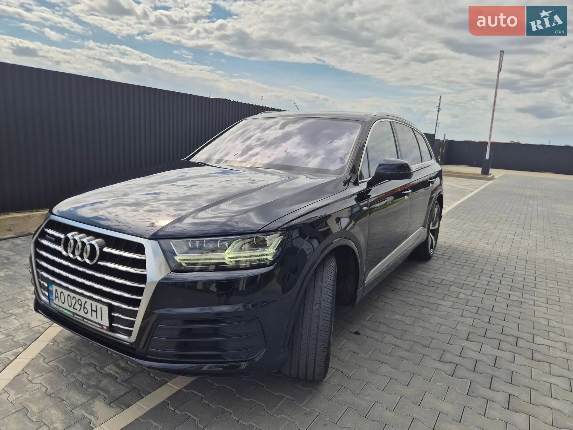 2015 Audi Q7 - мініатюра 27