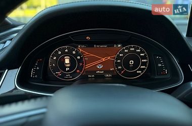 Внедорожник / Кроссовер Audi Q7 2016 в Полтаве