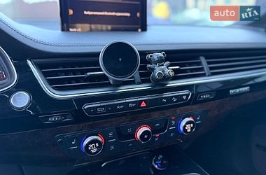 Внедорожник / Кроссовер Audi Q7 2016 в Полтаве