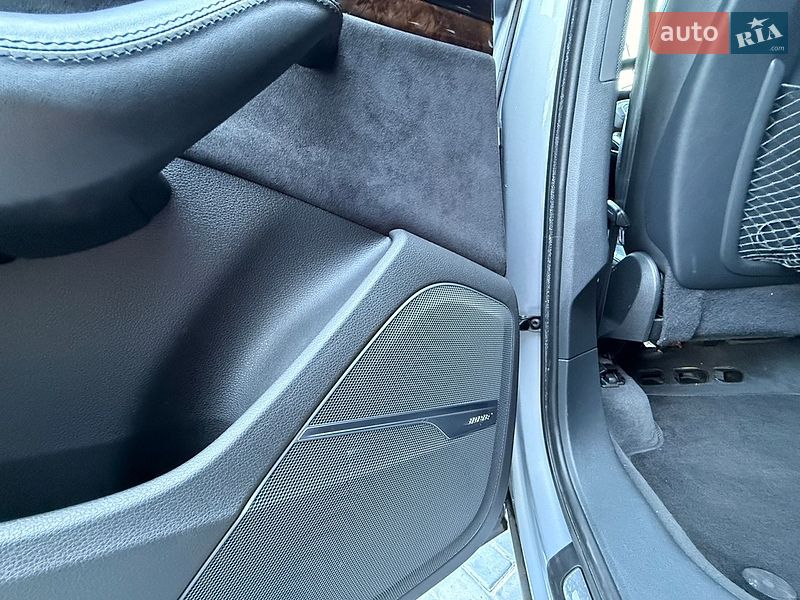 Внедорожник / Кроссовер Audi Q7 2016 в Полтаве