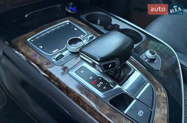 Внедорожник / Кроссовер Audi Q7 2016 в Полтаве