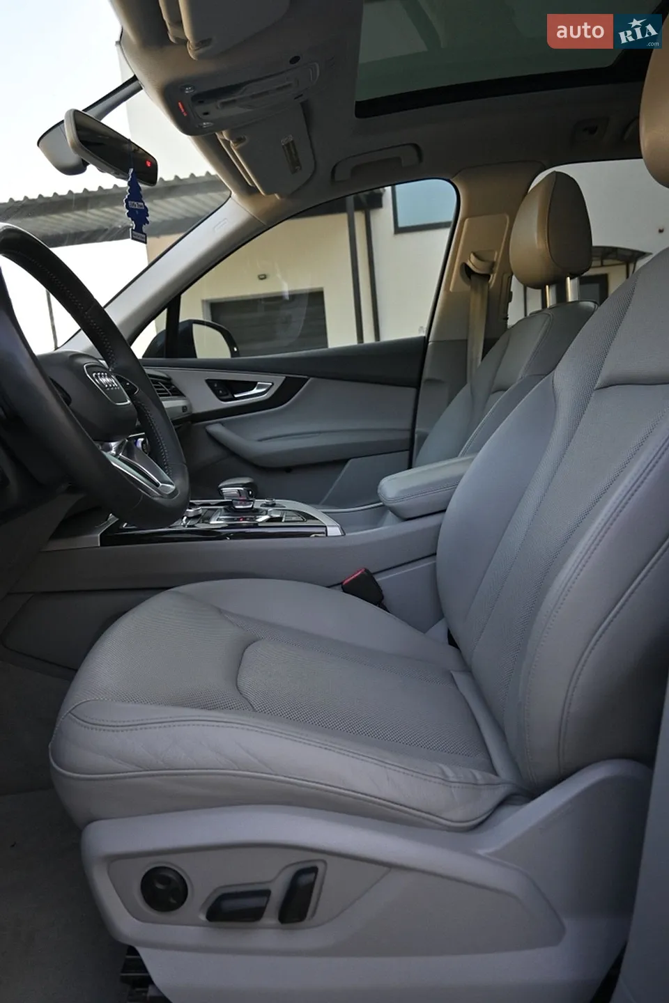 2016 Audi Q7 - мініатюра 12