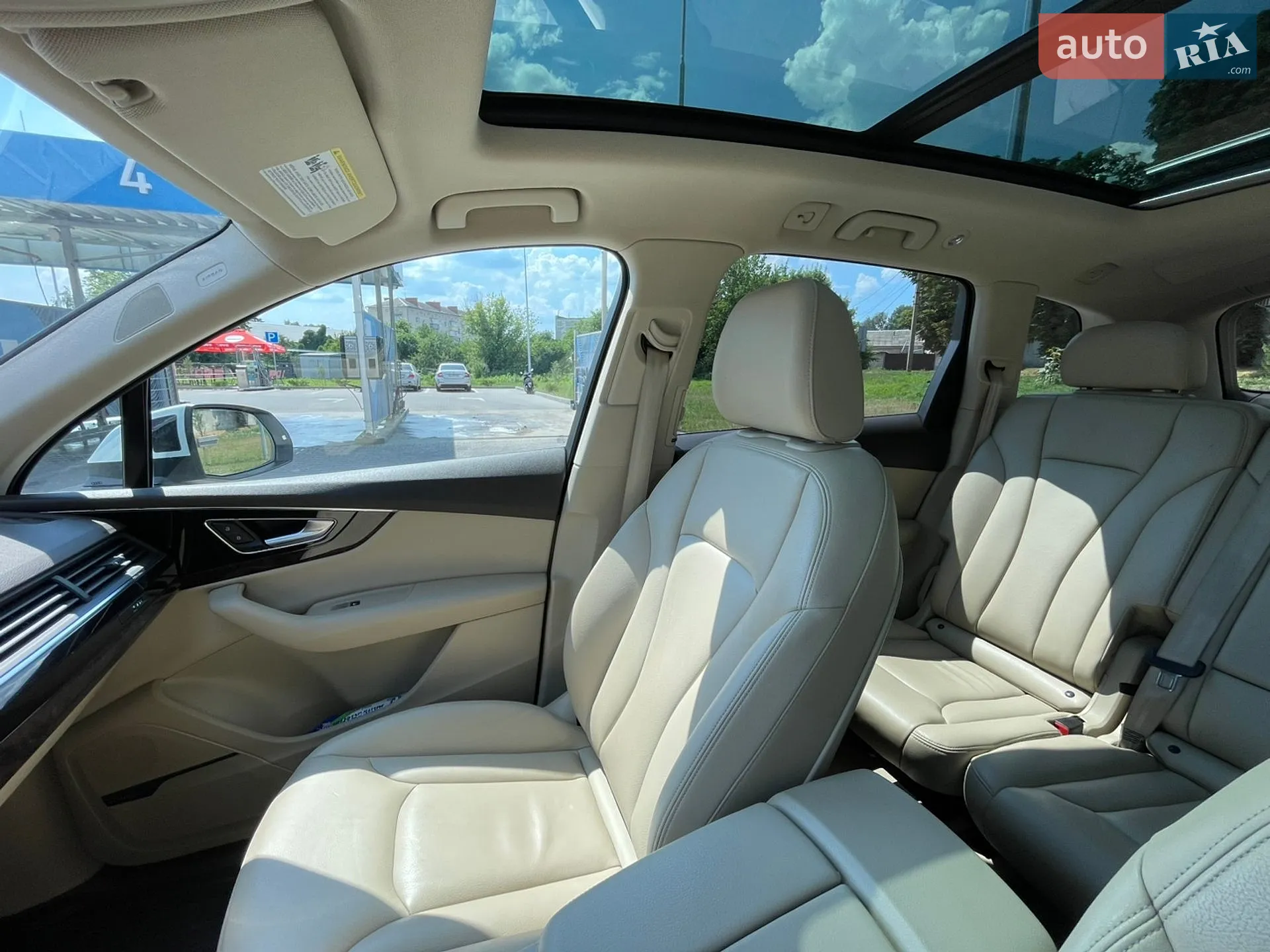 2017 Audi Q7 - мініатюра 12