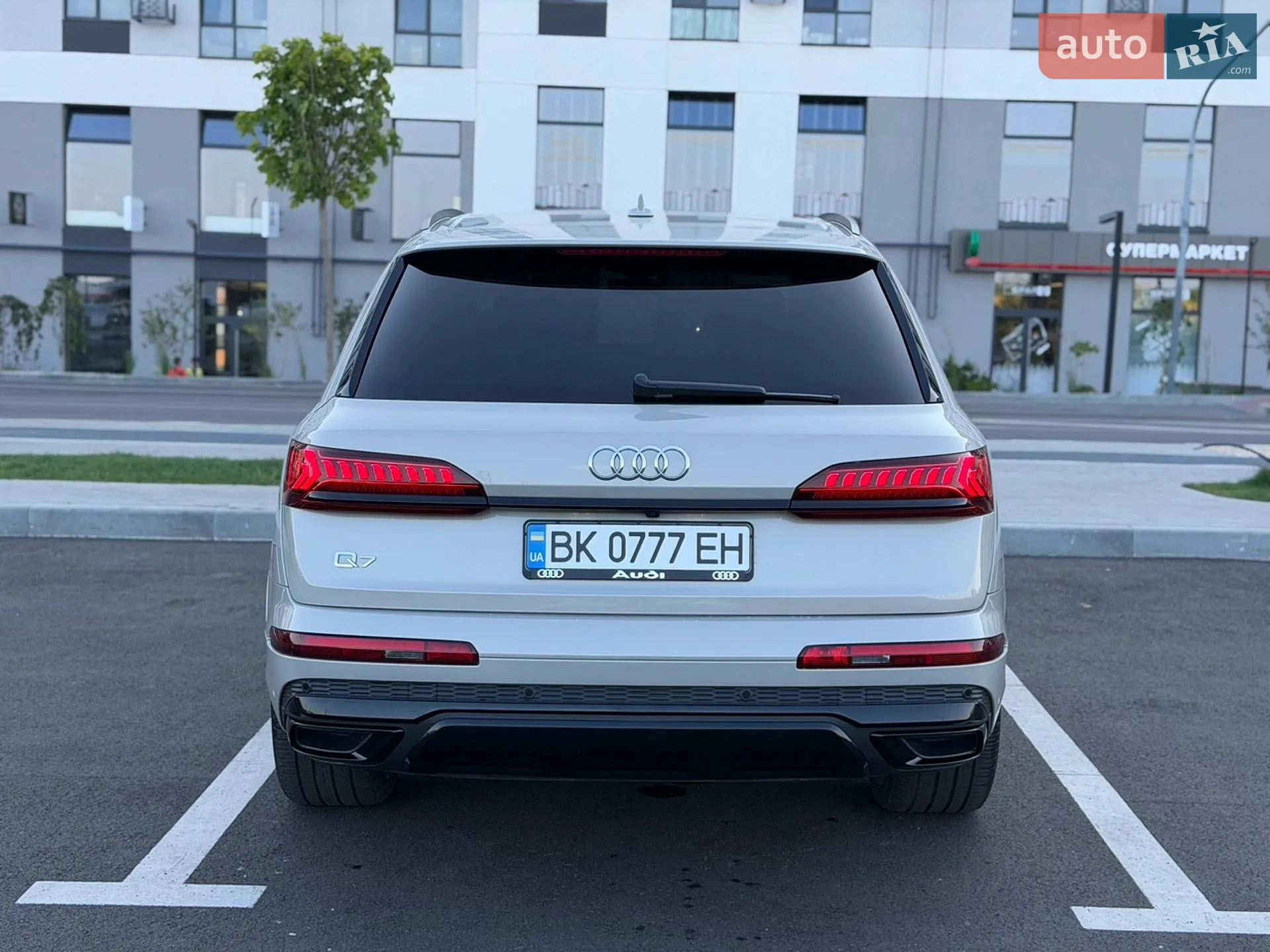 2020 Audi Q7 - мініатюра 8