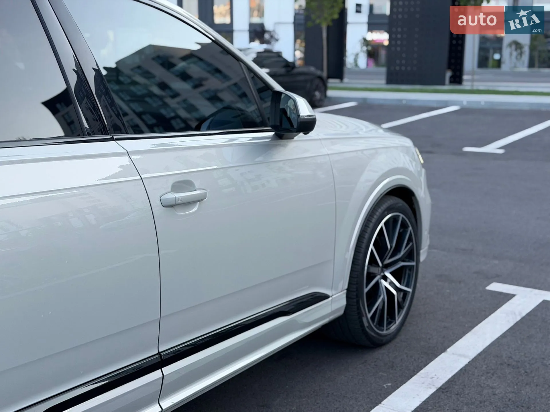 2020 Audi Q7 - мініатюра 16