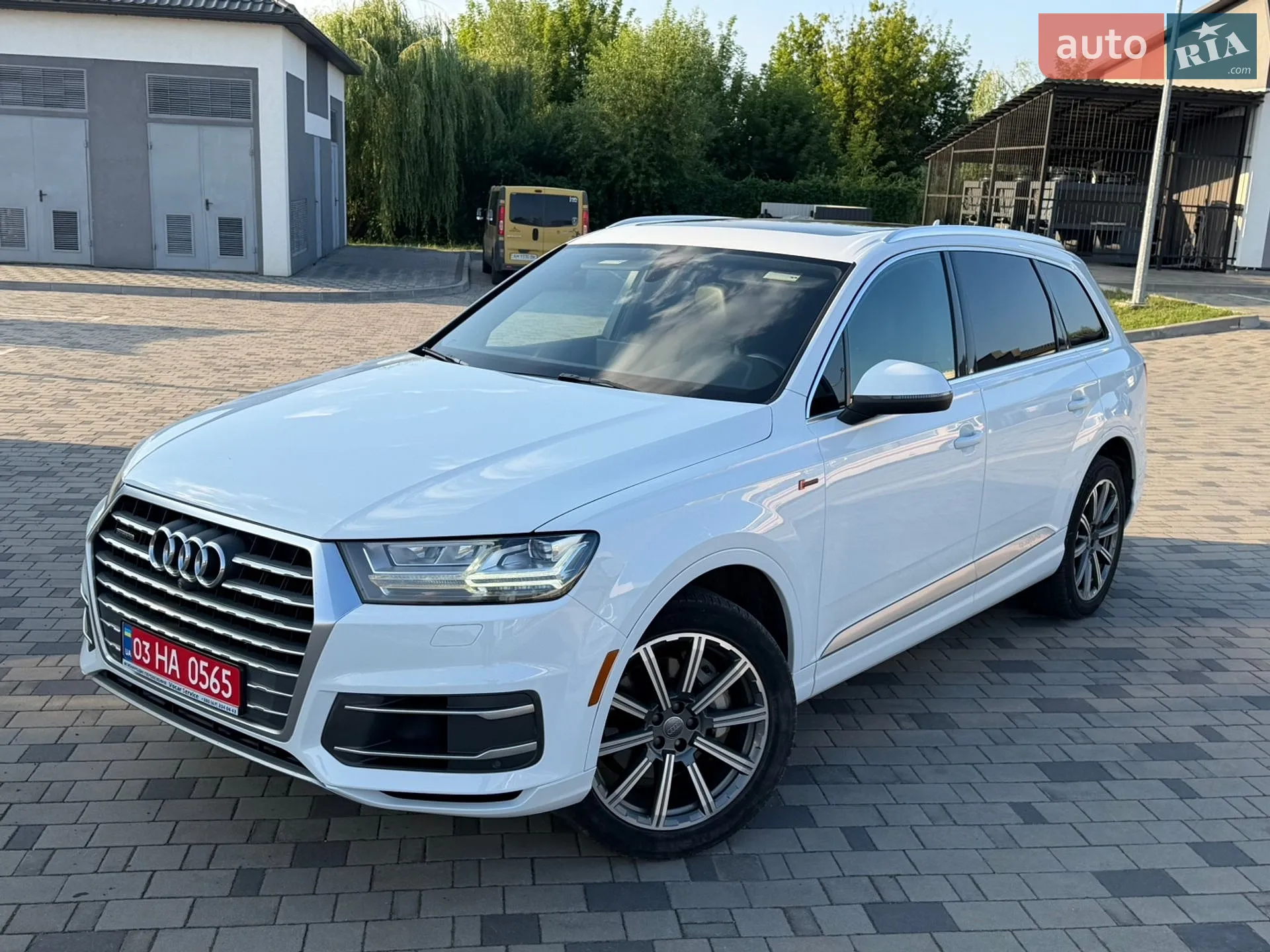 2016 Audi Q7 - мініатюра 10