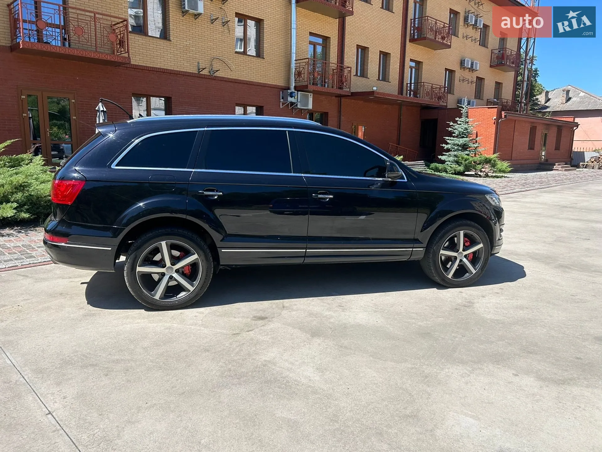2010 Audi Q7 - мініатюра 13