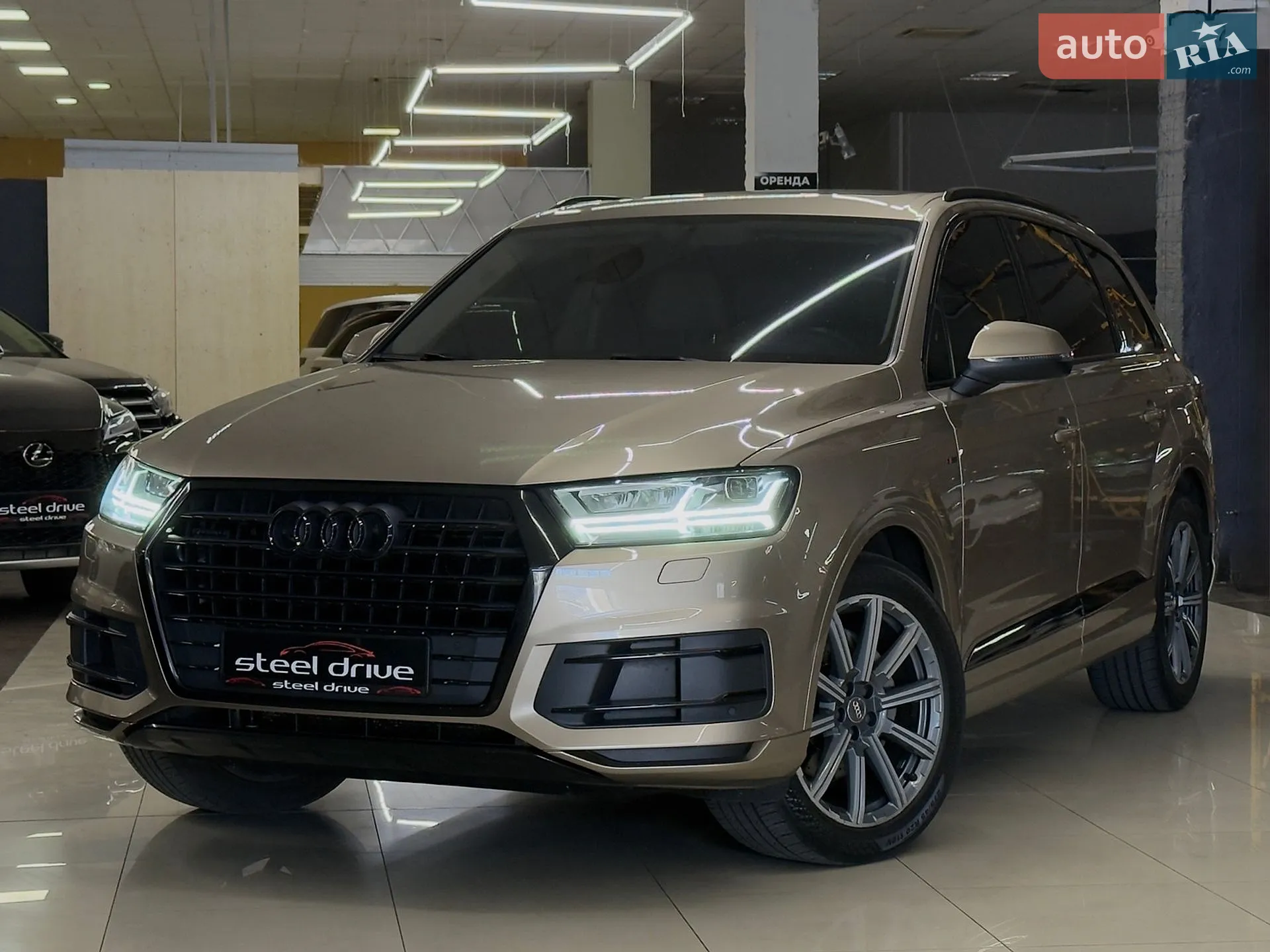 2018 Audi Q7 - фото 1