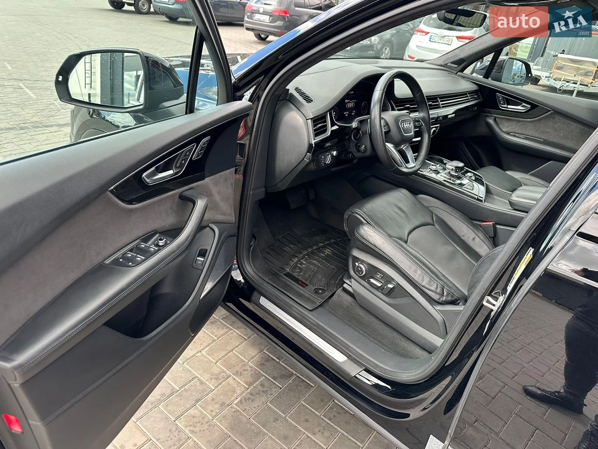2017 Audi Q7 - мініатюра 13