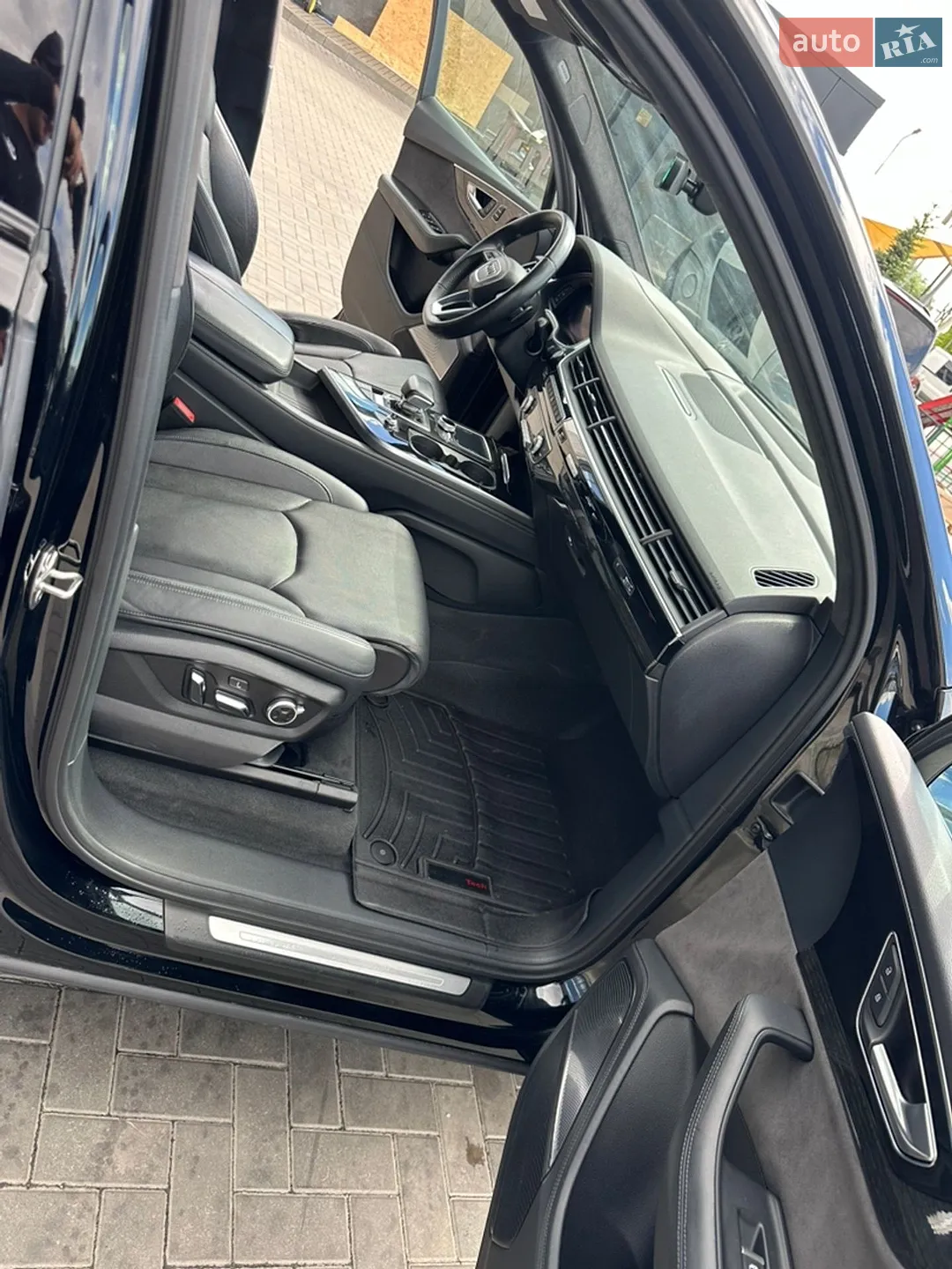2017 Audi Q7 - мініатюра 16