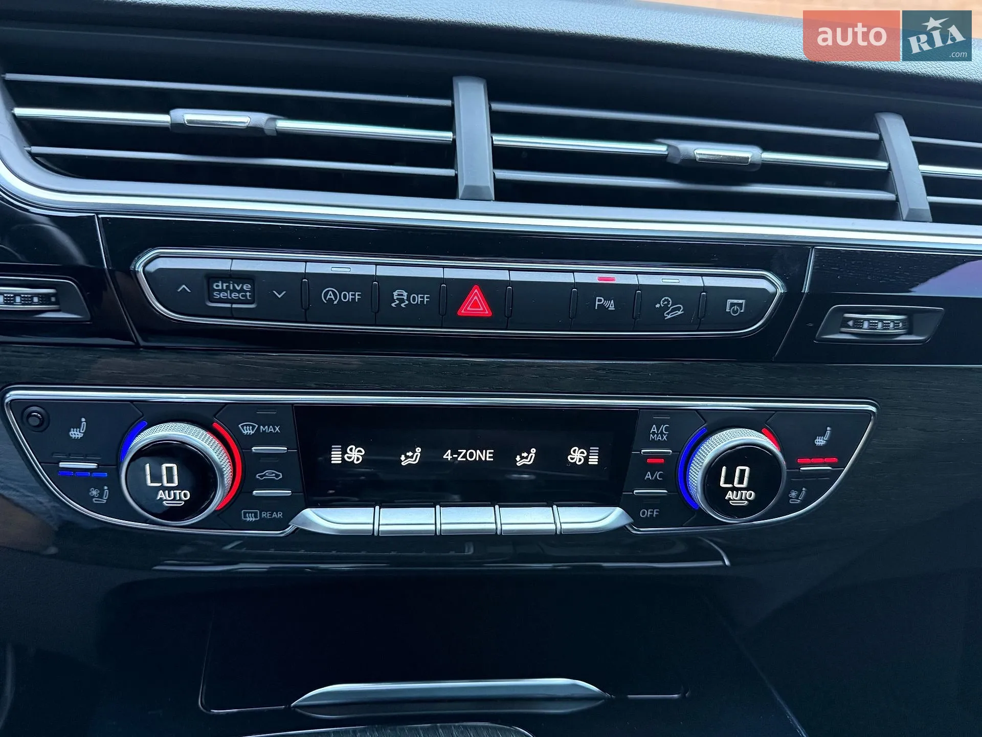 2019 Audi Q7 - мініатюра 31