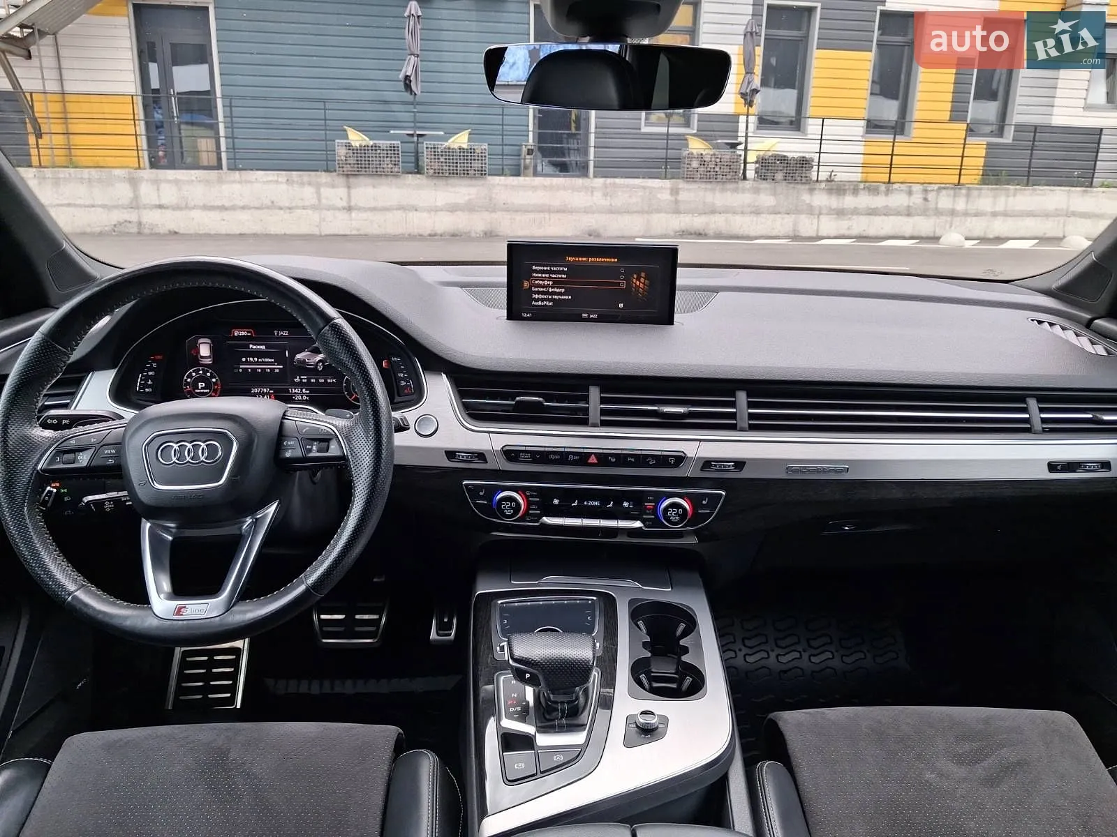 2017 Audi Q7 - мініатюра 19