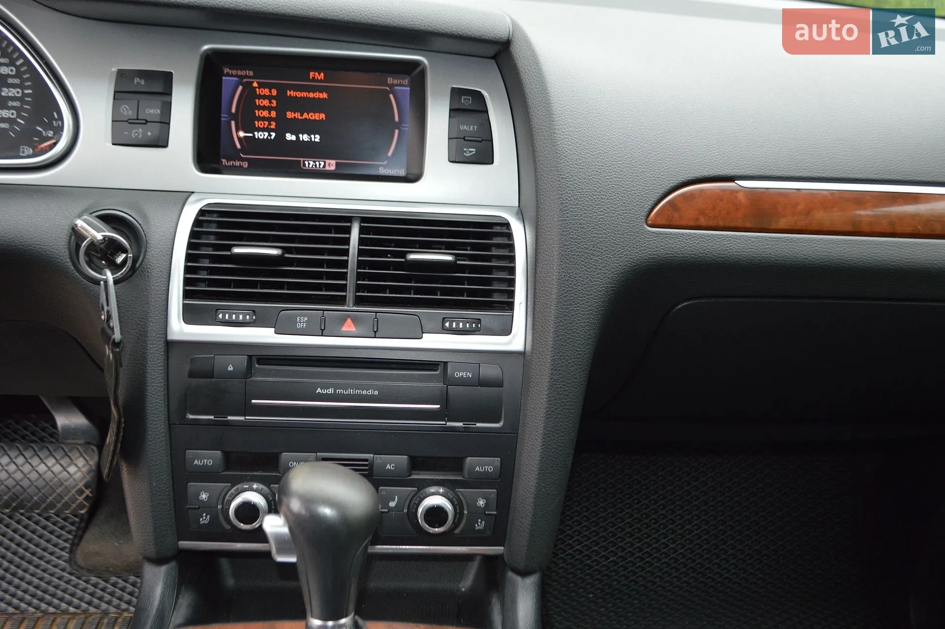 2010 Audi Q7 - мініатюра 17
