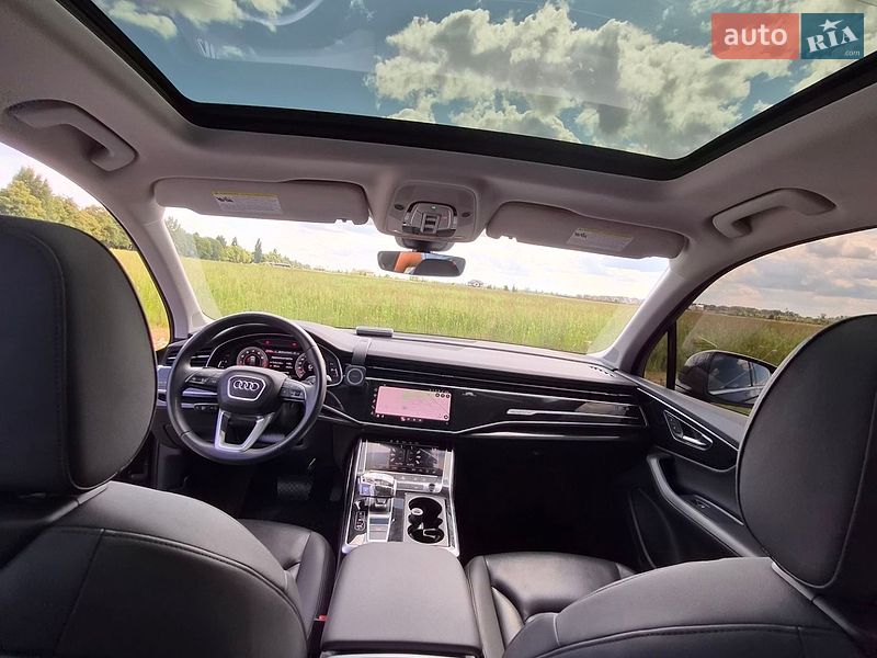 Внедорожник / Кроссовер Audi Q7 2022 в Киеве