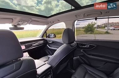 Внедорожник / Кроссовер Audi Q7 2022 в Киеве
