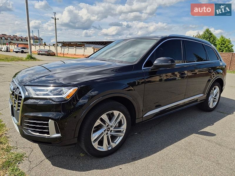 Внедорожник / Кроссовер Audi Q7 2022 в Киеве