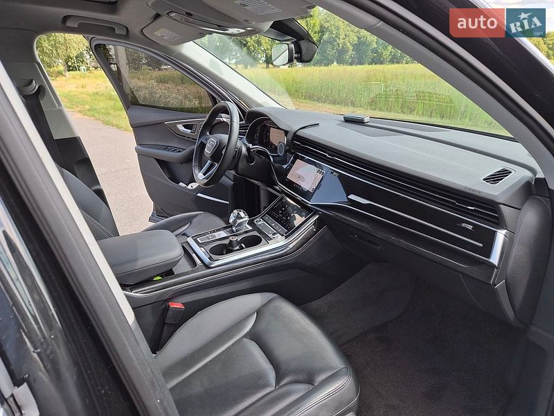 Внедорожник / Кроссовер Audi Q7 2022 в Киеве