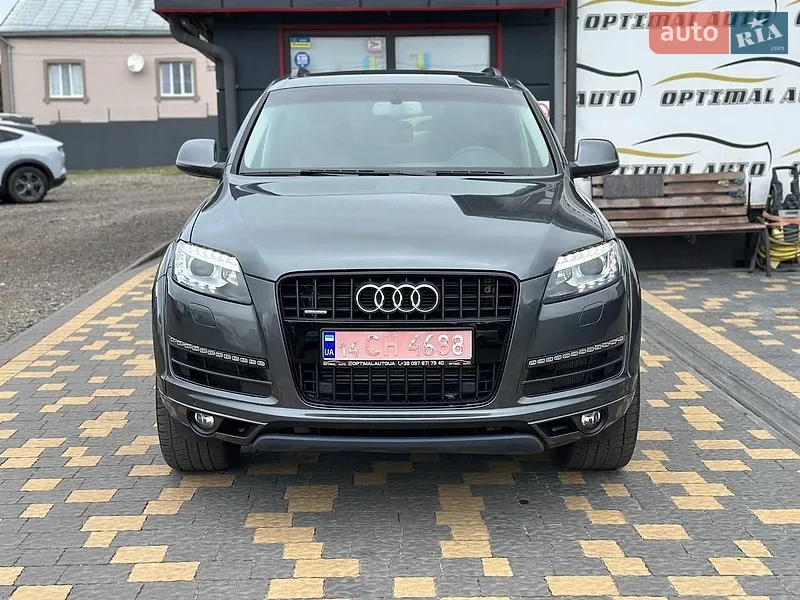 Audi Q7
