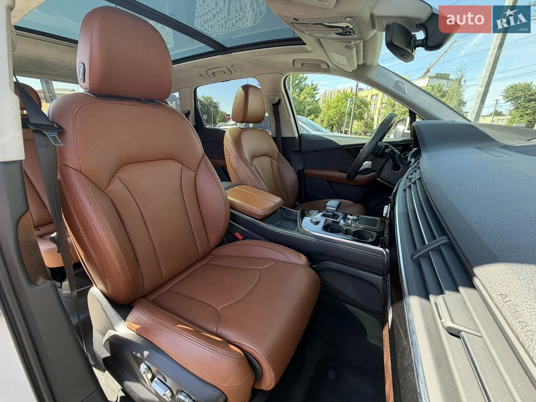 Audi Q7 2018 VIN WA1VAAF72JD038878 фото оголошення 3 з 53