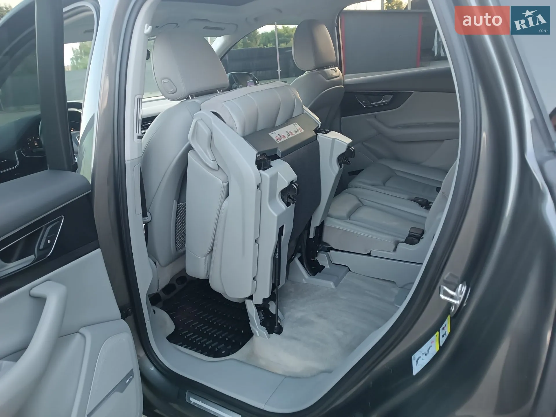 2018 Audi Q7 - мініатюра 13