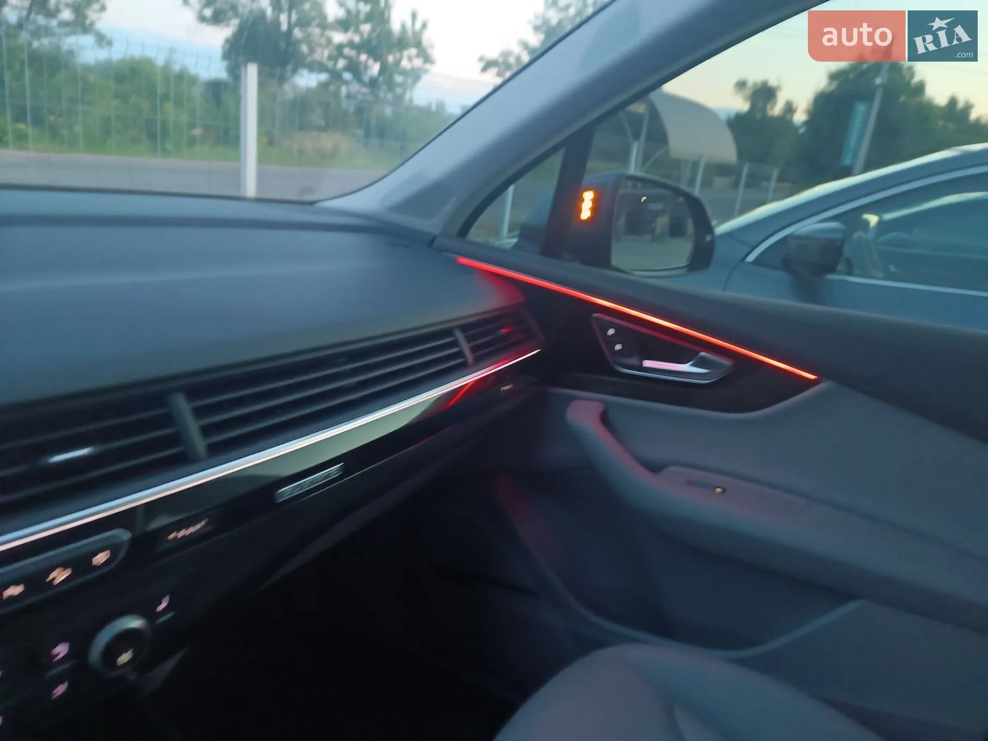 2018 Audi Q7 - мініатюра 31
