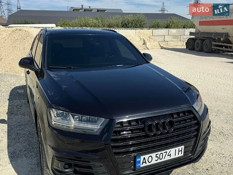 Audi Q7
