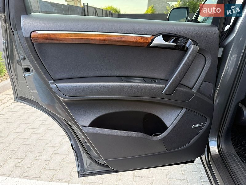 Позашляховик / Кросовер Audi Q7 2014 в Дубні фото 57 Позашляховик / Кросовер Audi Q7 2014 в Дубні