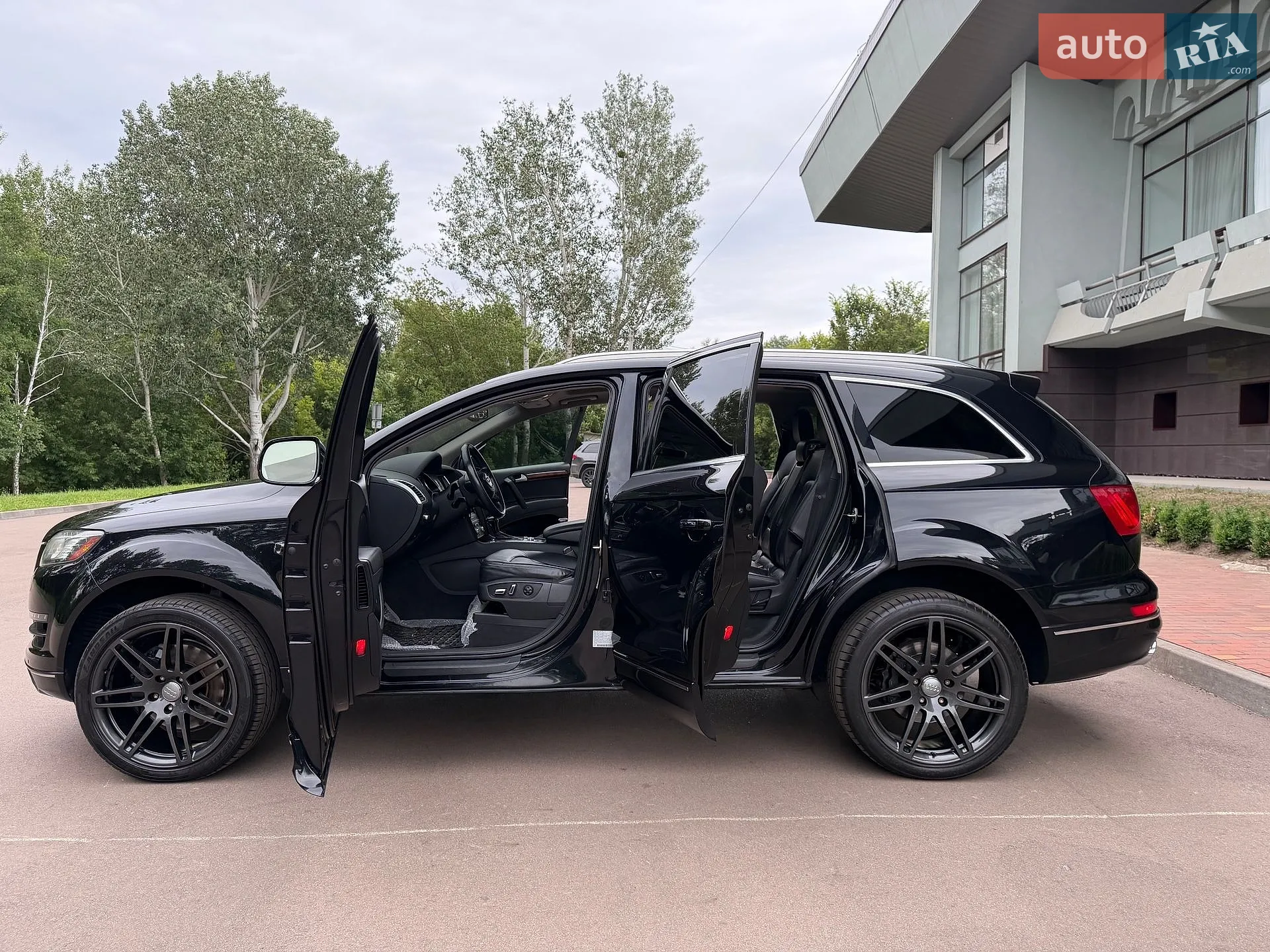 2013 Audi Q7 - мініатюра 2