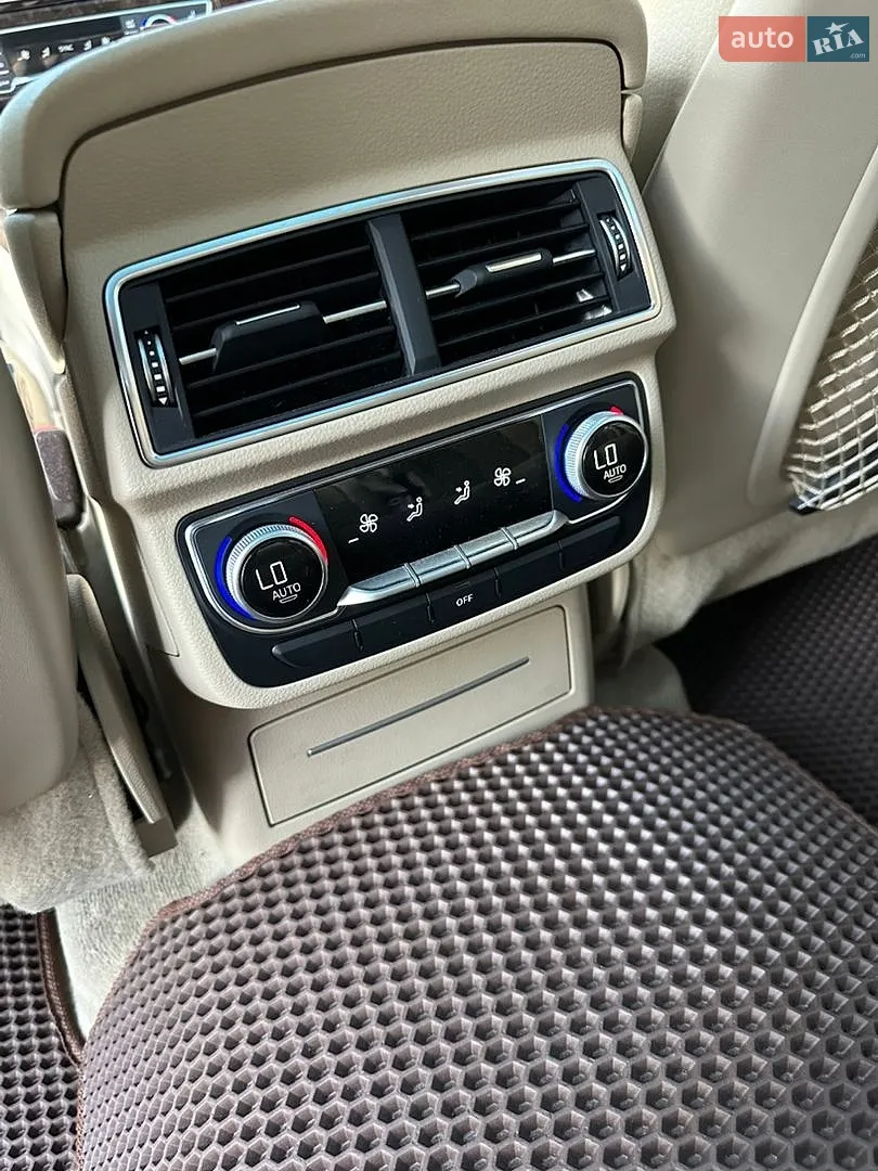 2016 Audi Q7 - мініатюра 16
