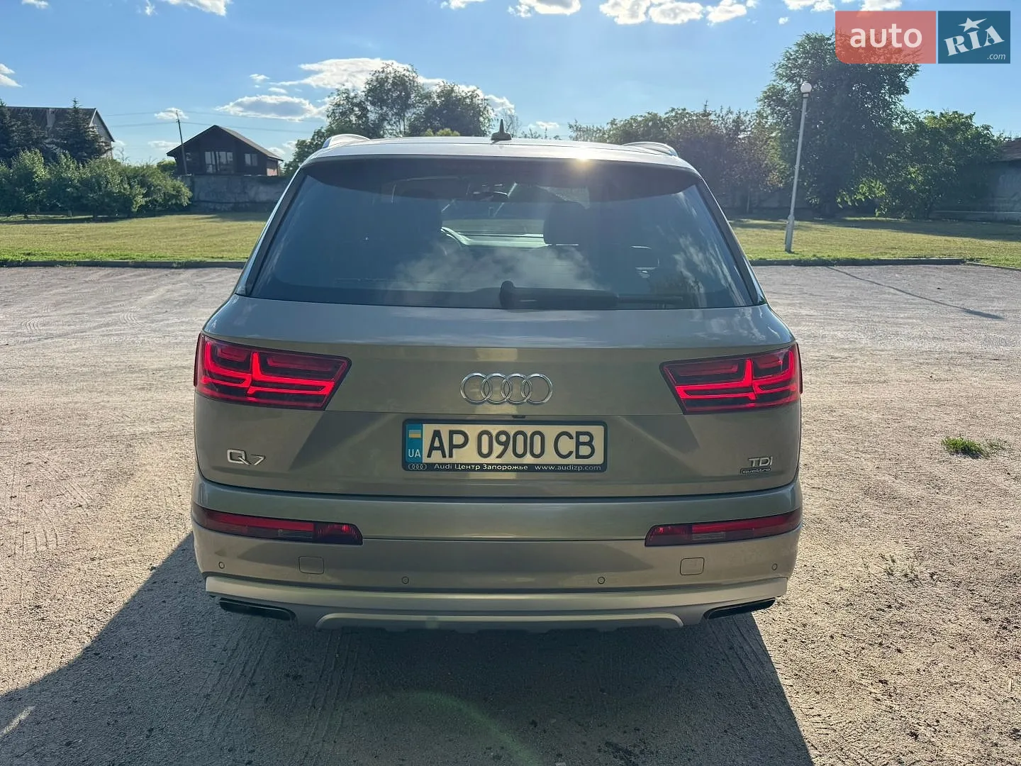2016 Audi Q7 - мініатюра 2