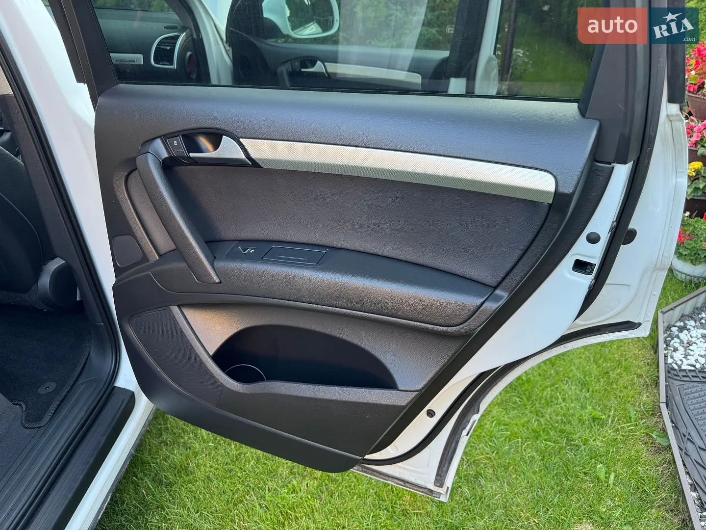 2015 Audi Q7 - мініатюра 14