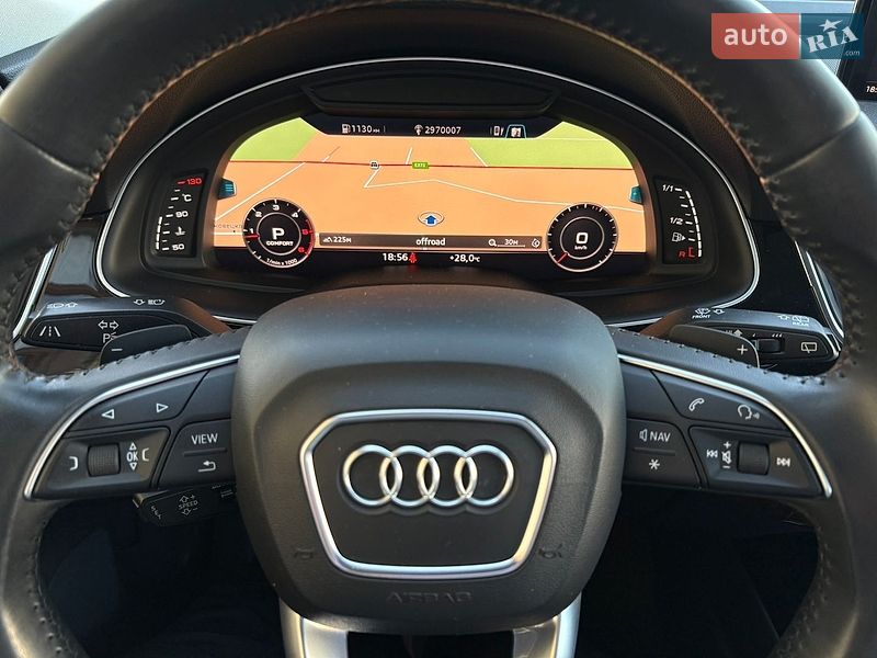 Позашляховик / Кросовер Audi Q7 2017 в Жовкві