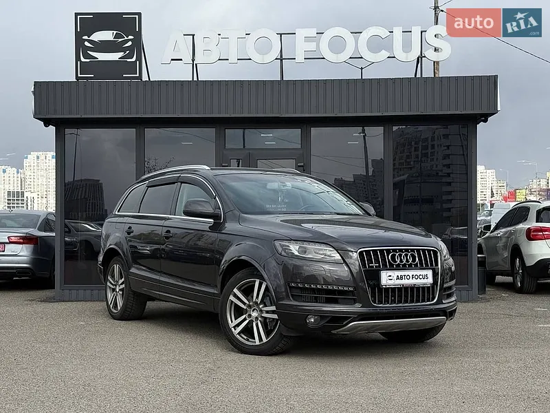 Audi Q7 2011