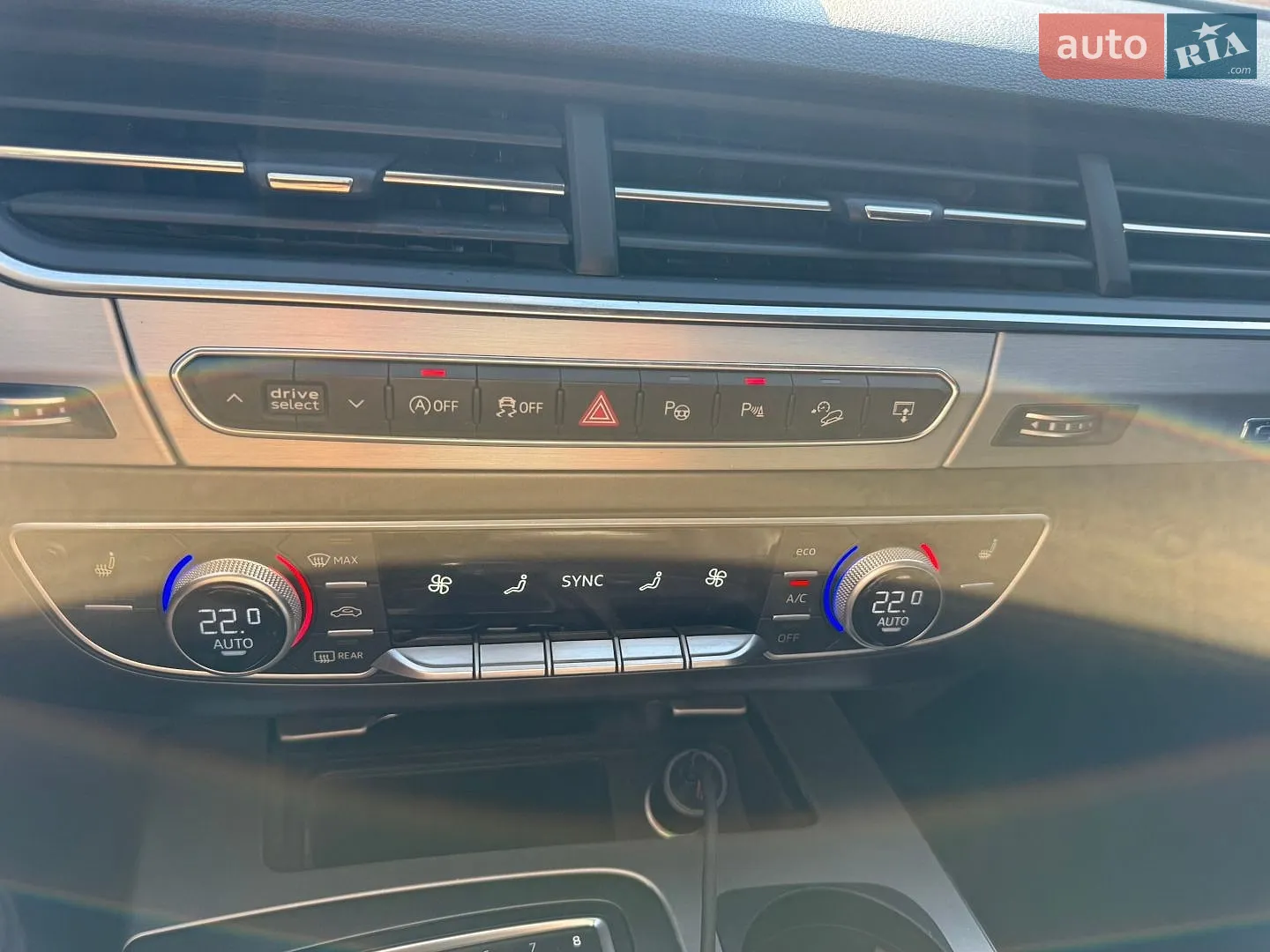 2016 Audi Q7 - мініатюра 24