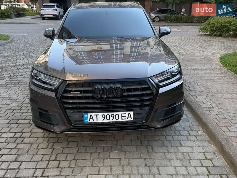 Audi Q7
