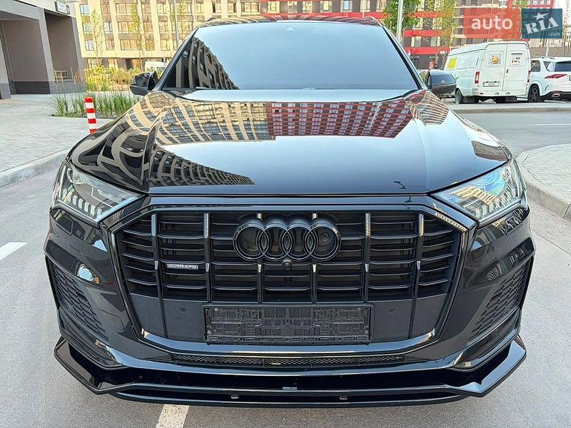 Audi Q7 2021