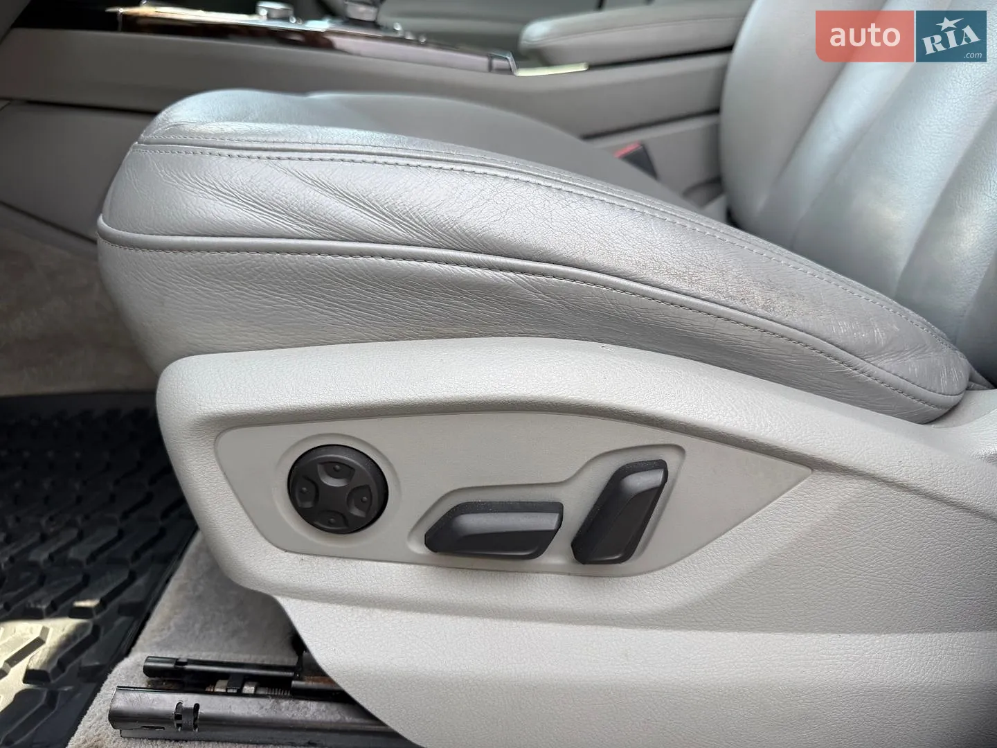 2016 Audi Q7 - мініатюра 17