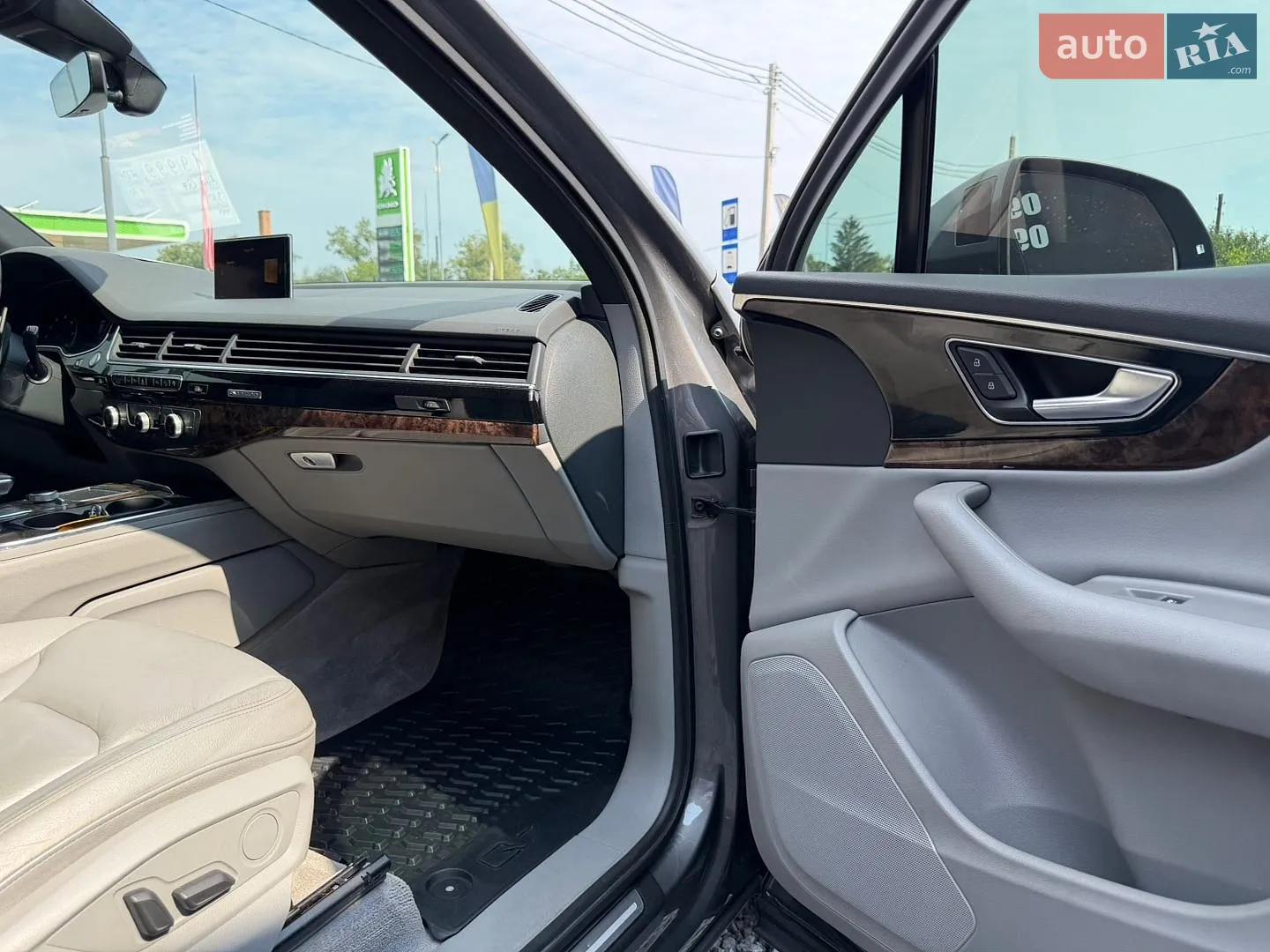 2016 Audi Q7 - мініатюра 28