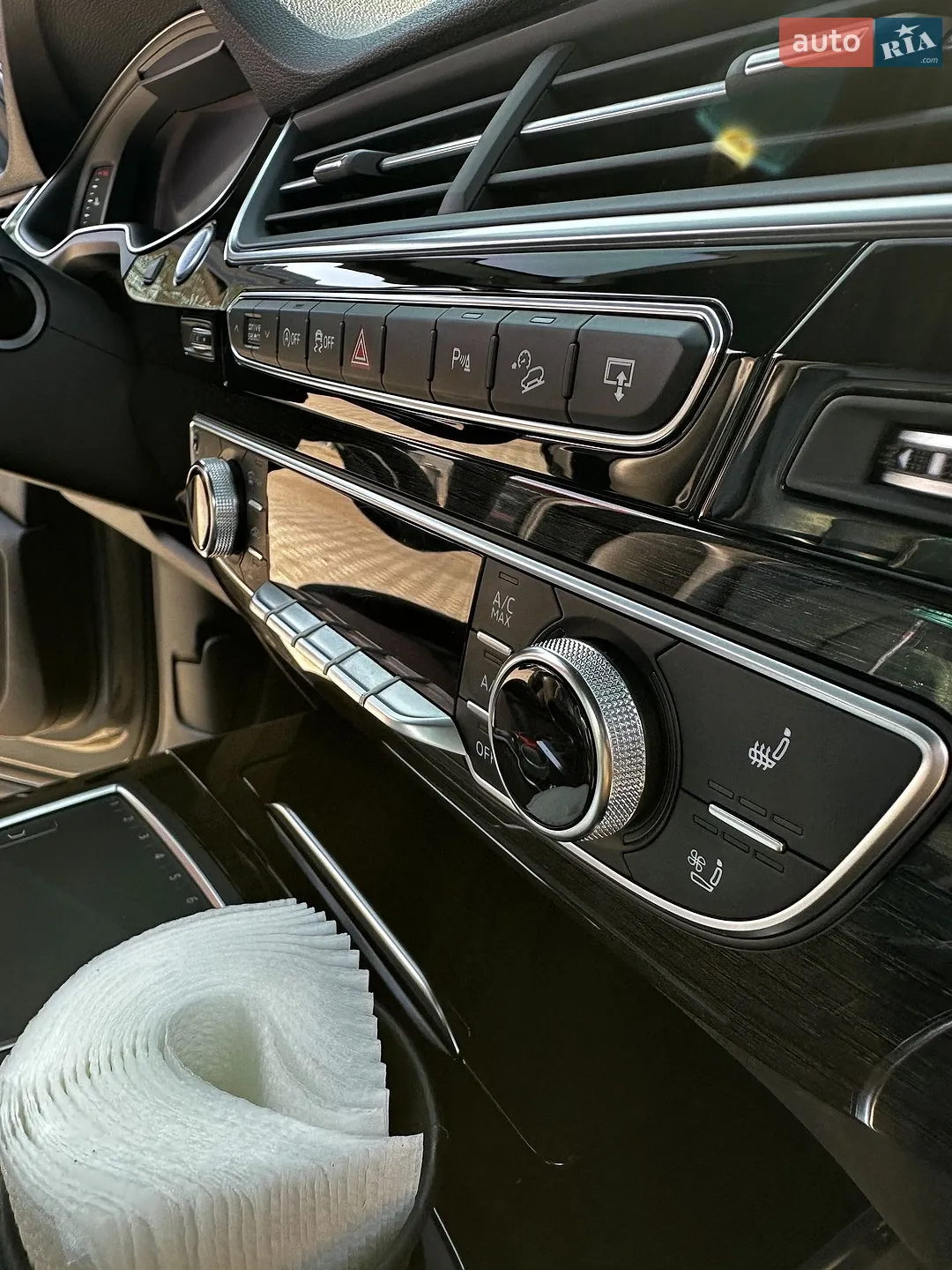 2016 Audi Q7 - мініатюра 13