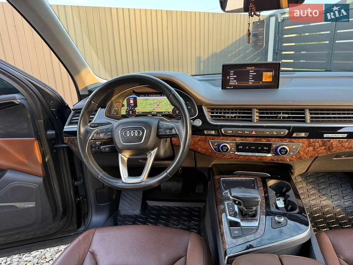 Audi Q7 2018 VIN WA1VAAF77JD032140 фото оголошення 105 з 117