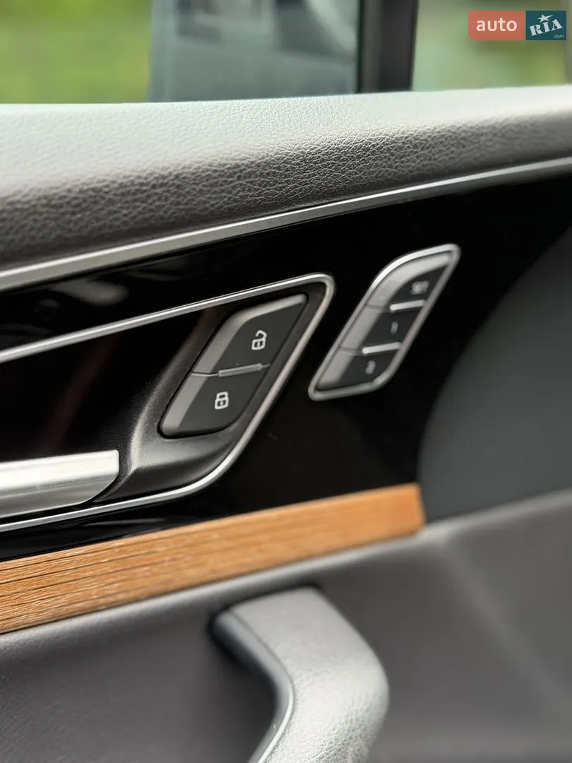 2016 Audi Q7 - мініатюра 24