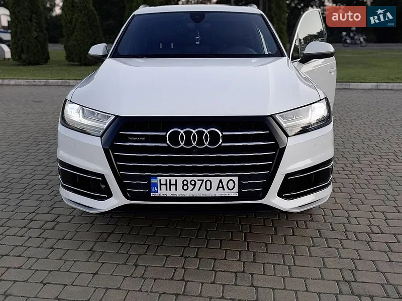 Audi Q7 2016
