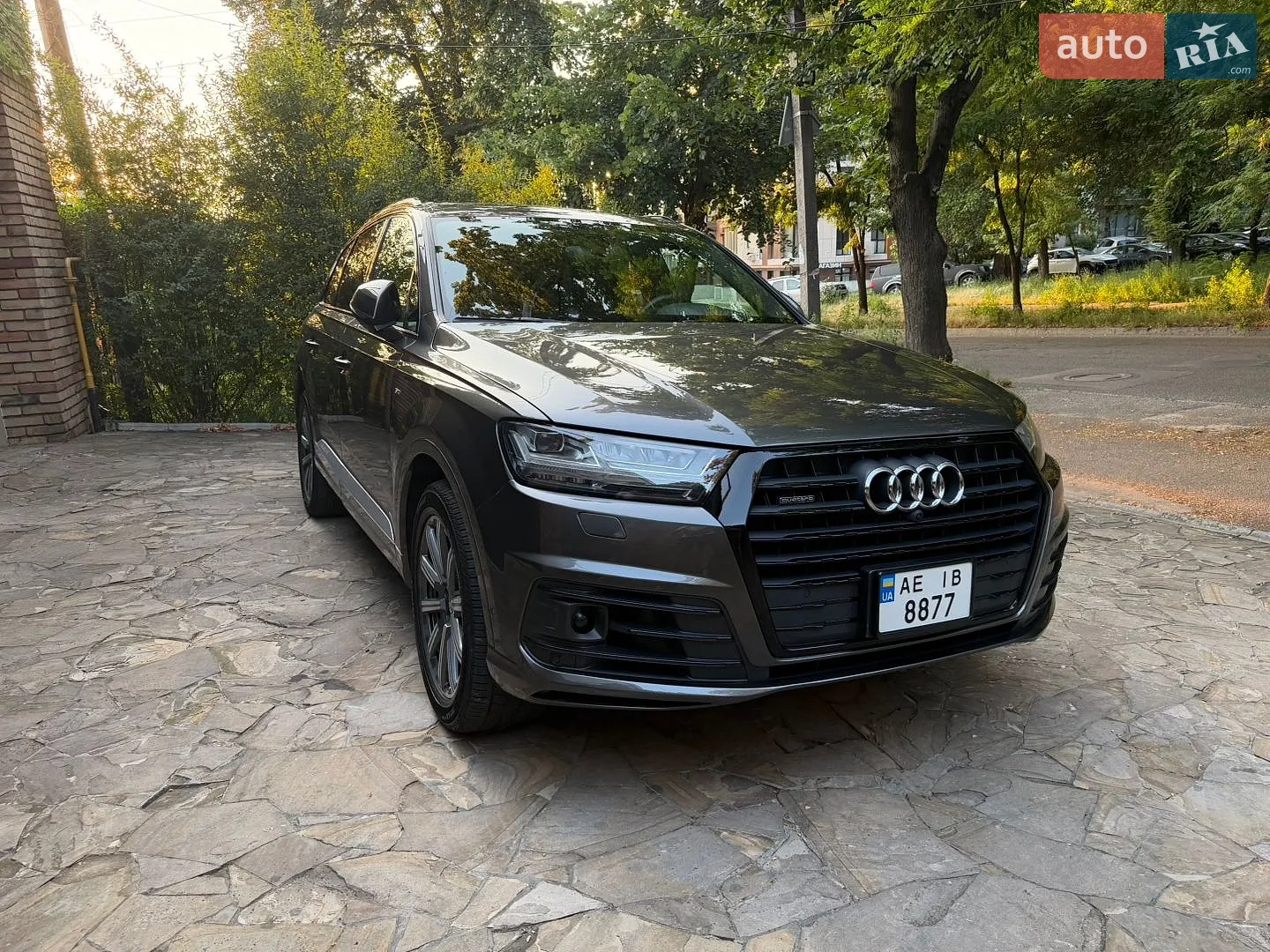 Audi Q7 2015 VIN WA1LMAFEXFD014655 фото оголошення 3 з 21