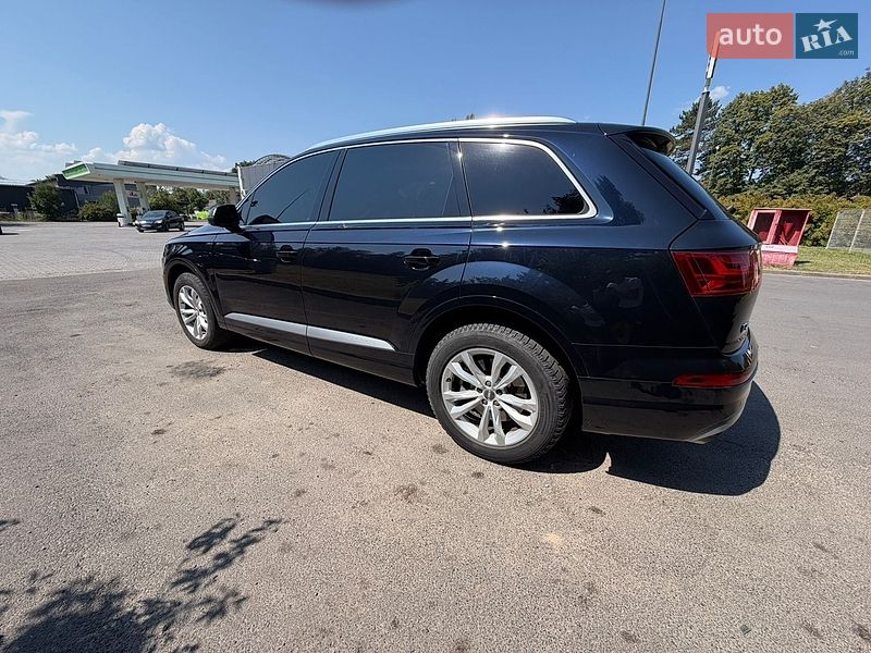Позашляховик / Кросовер Audi Q7 2017 в Богородчанах