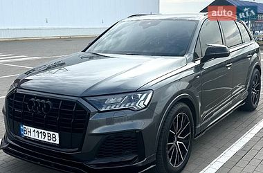 audi q7 2020 в Одеса від професійного продавця Сергей