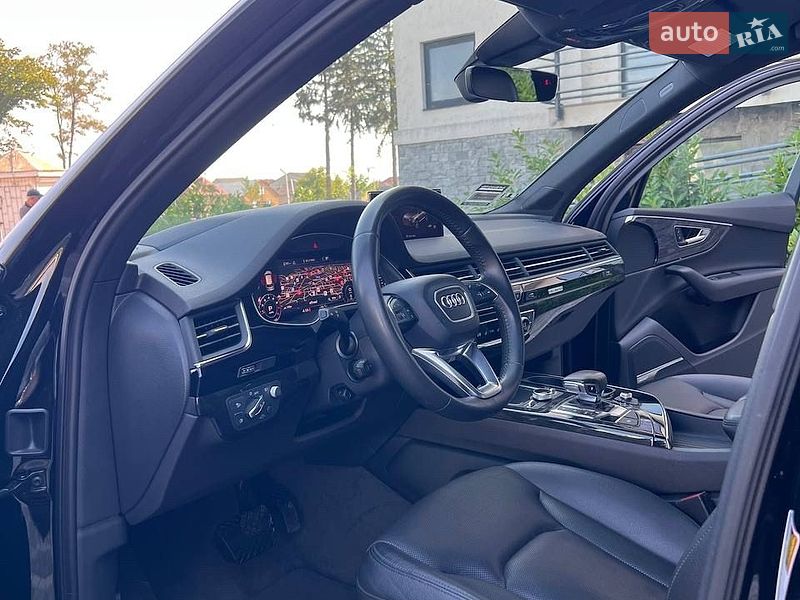 Внедорожник / Кроссовер Audi Q7 2018 в Мукачево