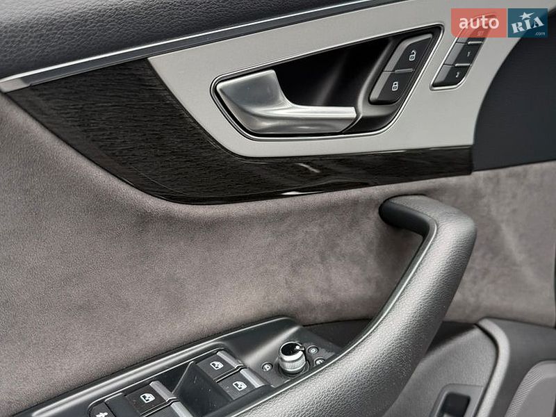 Внедорожник / Кроссовер Audi Q7 2018 в Ивано-Франковске