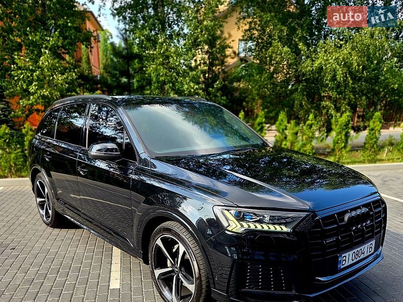 Audi Q7, фото з оголошення