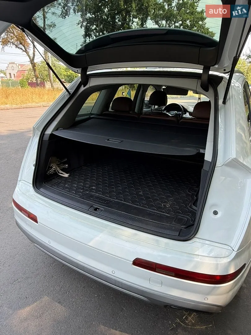 2016 Audi Q7 - мініатюра 16