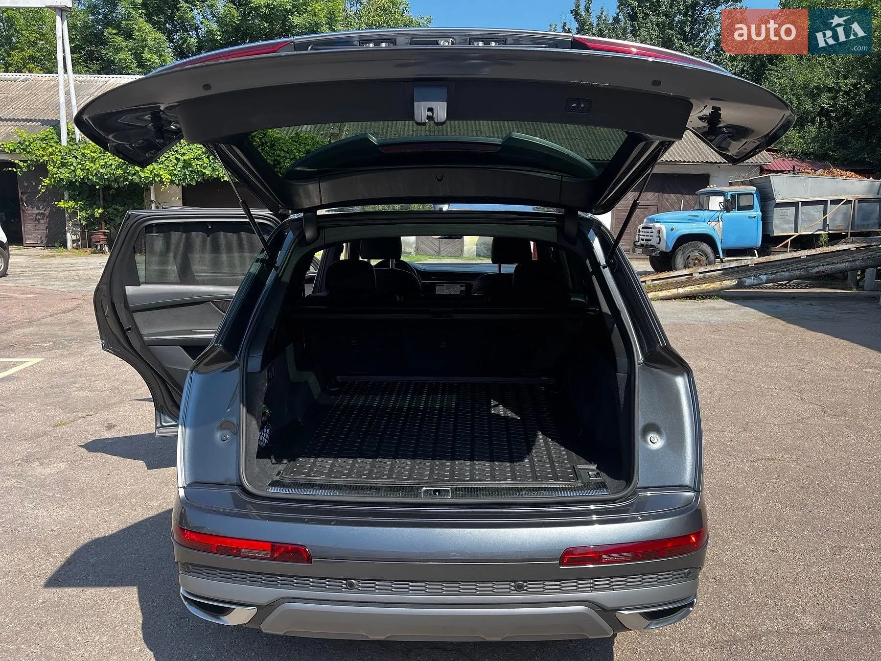 2020 Audi Q7 - мініатюра 8